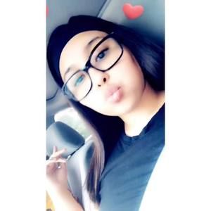 Meet your Posher, Jenifer